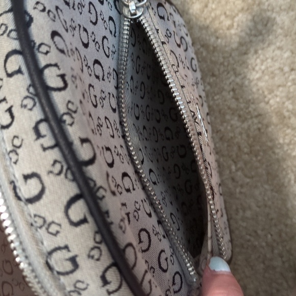 Guess Mini Backpack - Picture 4 of 9